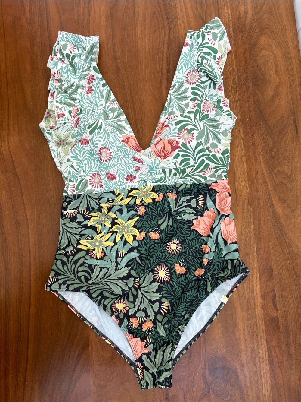 Summersalt The Ruffle Backflip one-piece swimsuit Morris & Co. heritage print 10 - Picture 3 of 8
